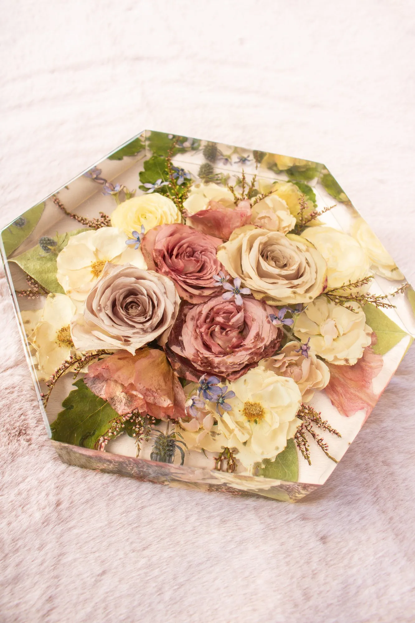 Large Hexagon Block Flower Preservation